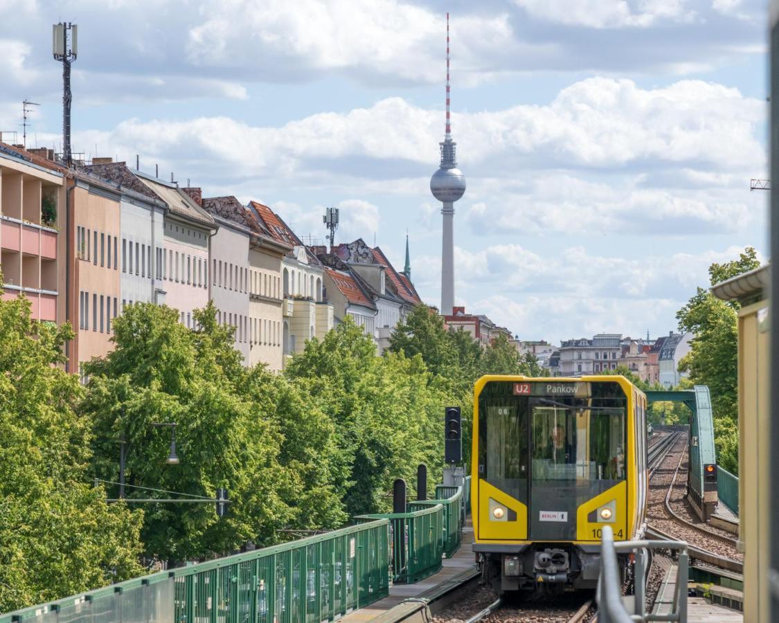 Appartement 33 H S-bahn Schoenhauser Allee *