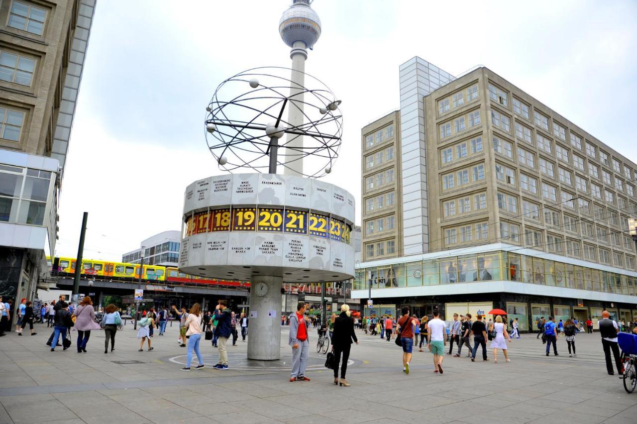 33 H S-bahn Schoenhauser Allee Appartement Berlijn